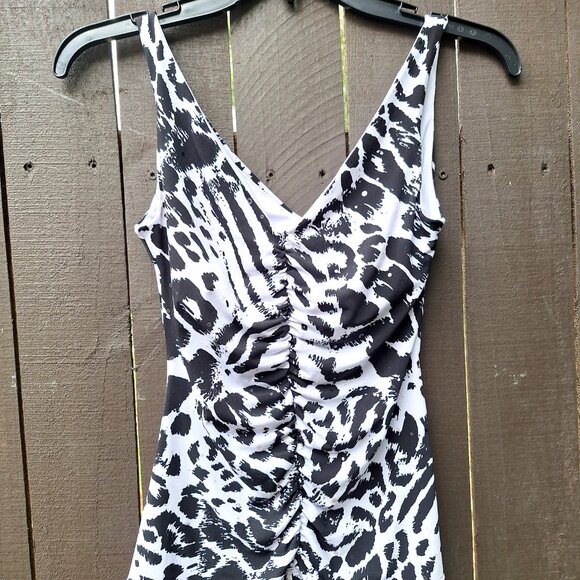 Cache Black and White Animal Print Tank Top - Picture 3 of 6